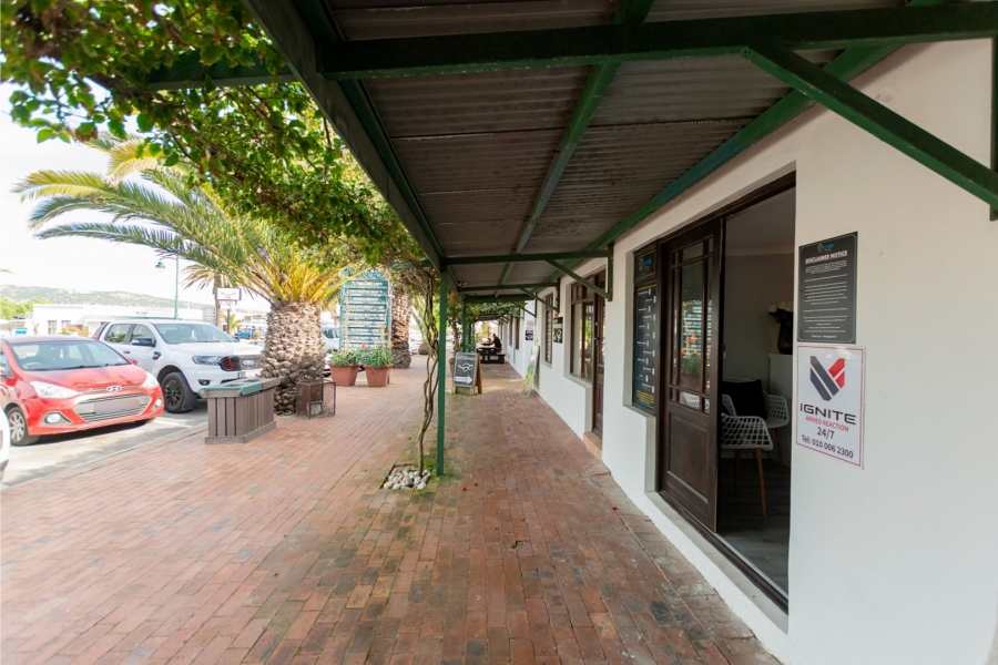 Commercial Property for Sale in Middedorp Western Cape